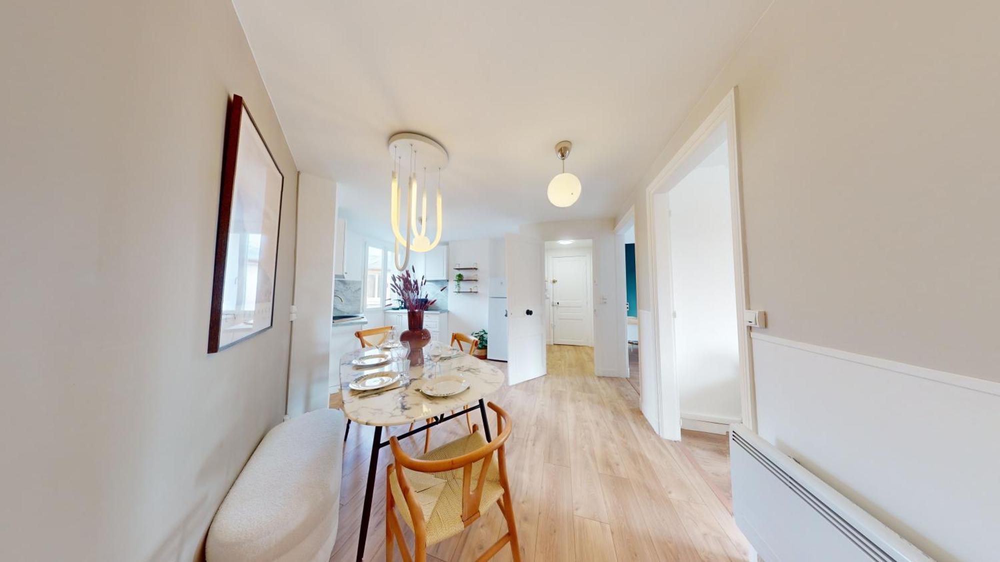 Helsinki, Atypique Apartment Reims
